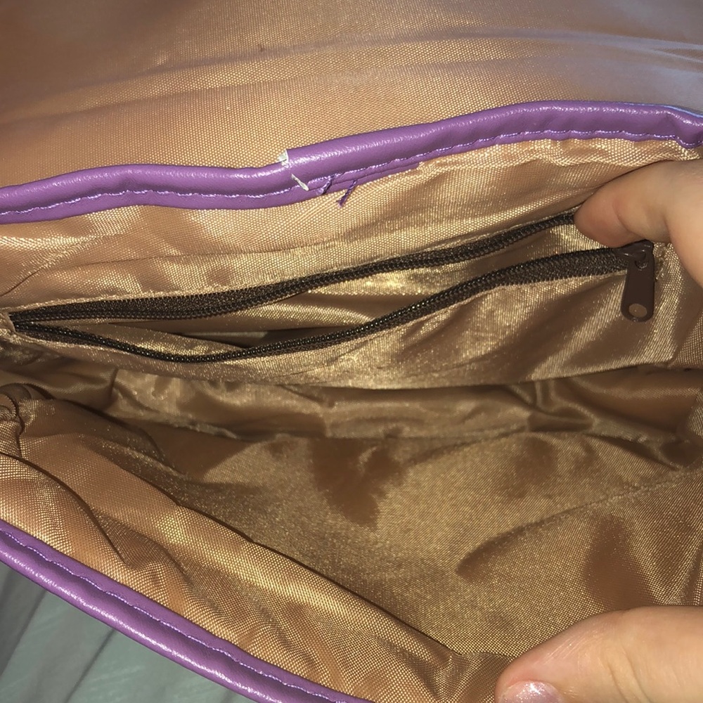 Purse - Picture 6 of 7